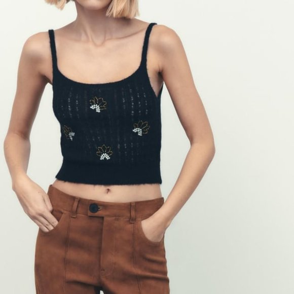 NWT BEADED EMBROIDERED WOOL BLEND KNIT NAVY TOP. - Picture 4 of 8